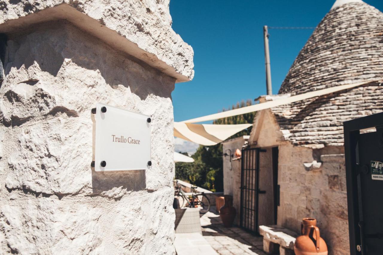 Trullo Grace -Trulli Anti' Charme & Relax Acomodação com café da manhã Alberobello Exterior foto