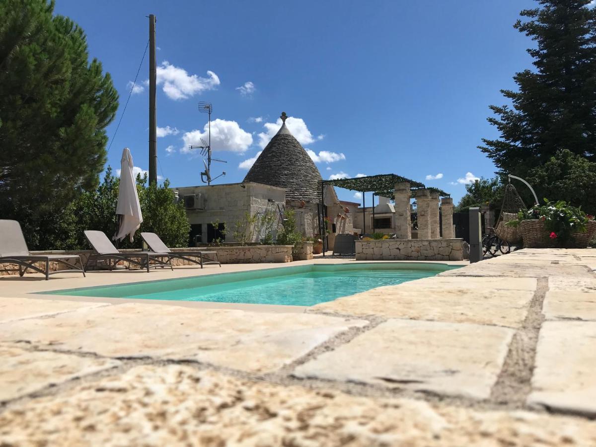 Trullo Grace -Trulli Anti' Charme & Relax Acomodação com café da manhã Alberobello Exterior foto